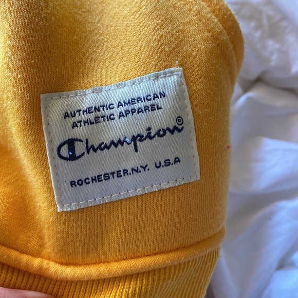 Champion hoodie - Picture 4 of 4